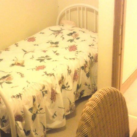 Colchester City Cottage ภายนอก รูปภาพ